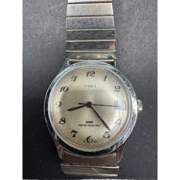 Vintage Timex 30mm Silver Tone Automatic Date Watch w/ Stretch Flex Band - Picture 1 of 11